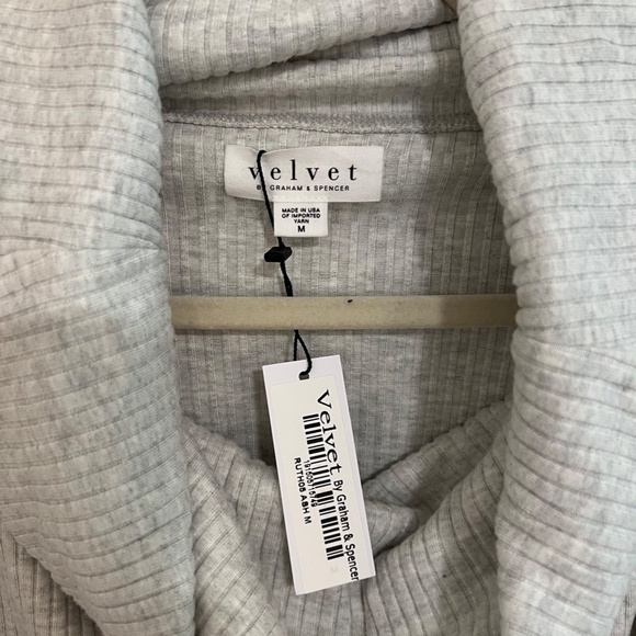 Velvet by Graham & Spencer - Ruth Off-the-shoulder Sweater In Ash Gray (NWT) - Picture 5 of 6